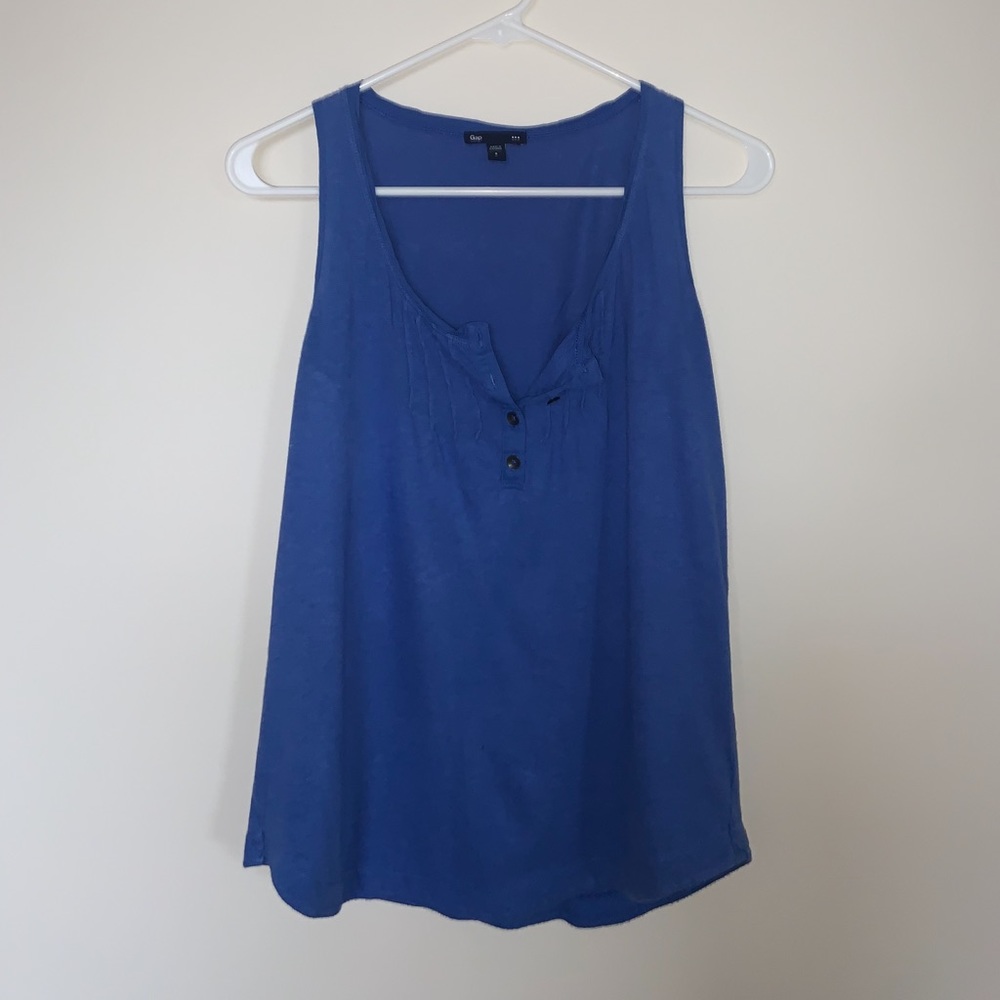 GAP tank top